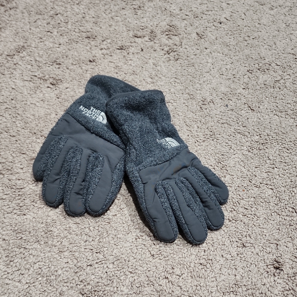 The North Face Boys Gray Gloves